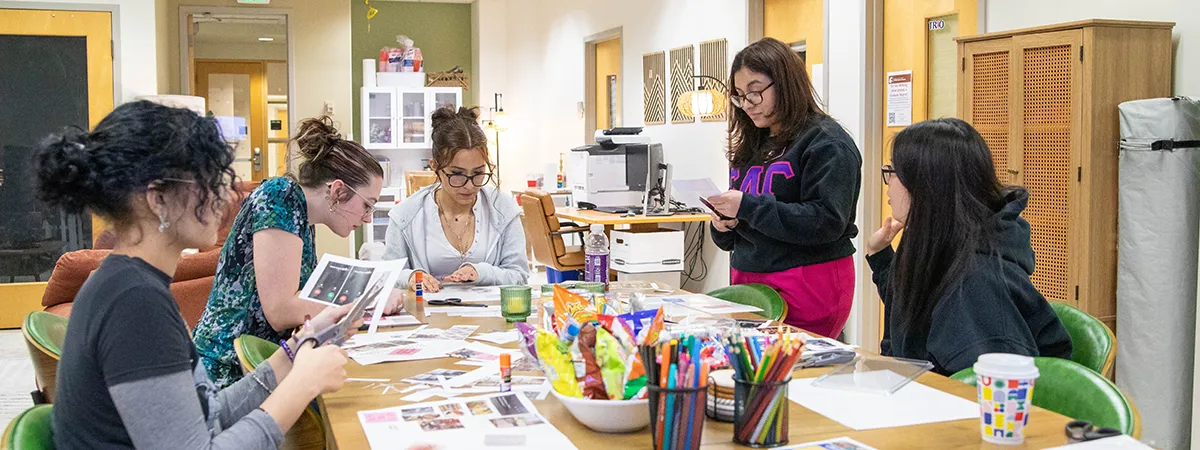 students do crafts in first gen student center